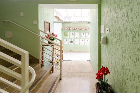 Apartamento à venda com 75m², 2 quartos e 1 vagaÁrea comum