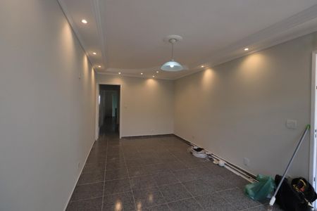 Casa para alugar com 188m², 3 quartos e 3 vagasSala