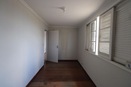 Casa para alugar com 188m², 3 quartos e 3 vagasQuarto 3