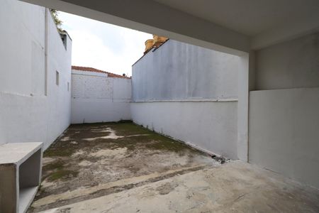 Casa para alugar com 188m², 3 quartos e 3 vagasQuintal