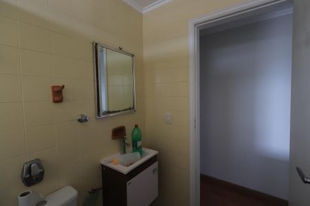 Casa para alugar com 188m², 3 quartos e 3 vagasBanheiro Social