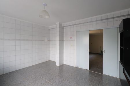 Casa para alugar com 188m², 3 quartos e 3 vagasCozinha