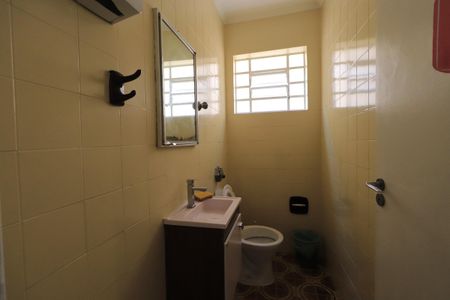 Casa para alugar com 188m², 3 quartos e 3 vagasBanheiro de serviço