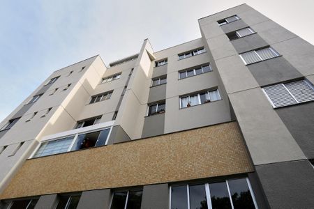 Apartamento à venda com 60m², 2 quartos e 1 vagaFachada