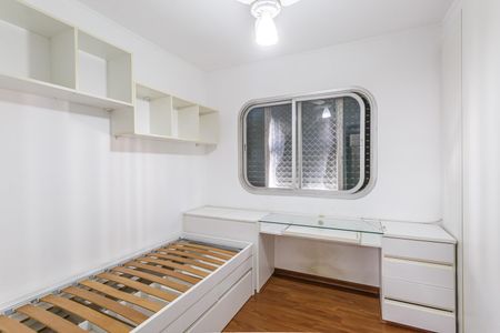 Quarto 1 de apartamento para alugar com 2 quartos, 74m² em Indianópolis, São Paulo