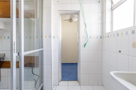 Apartamento à venda com 74m², 2 quartos e 1 vagaÁrea de Serviço