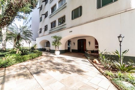 Apartamento à venda com 74m², 2 quartos e 1 vagaFachada