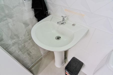 Apartamento para alugar com 38m², 2 quartos e sem vaga Apartamento para alugar com 38m², 2 quartos e sem vagaBanheiro