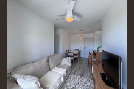Sala de apartamento para alugar com 2 quartos, 48m² em Recreio dos Bandeirantes, Rio de Janeiro