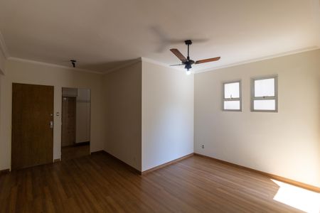 Sala de apartamento para alugar com 1 quarto, 50m² em Centro, Campinas