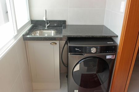 Apartamento para alugar com 96m², 2 quartos e sem vagaÁrea de Serviço