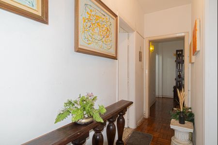 Apartamento à venda com 124m², 3 quartos e 2 vagasCorredor dos Quartos