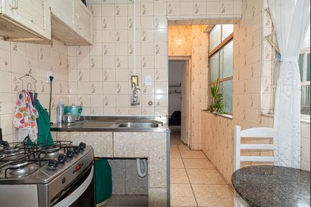 Apartamento à venda com 124m², 3 quartos e 2 vagasCozinha