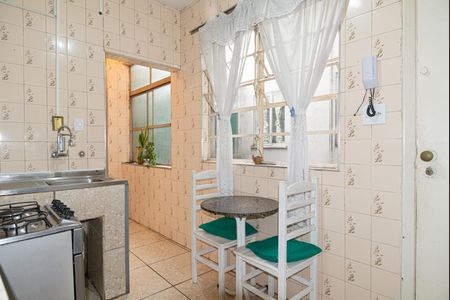 Apartamento à venda com 124m², 3 quartos e 2 vagasCozinha