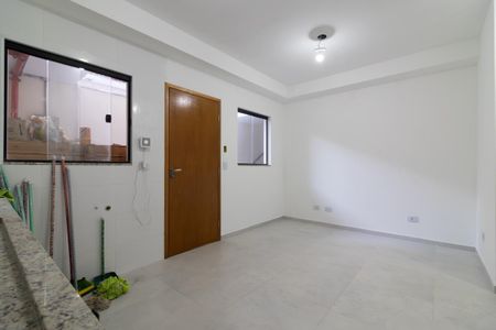 Sala/Cozinha e Área de Serviço de apartamento à venda com 2 quartos, 37m² em Cidade Antônio Estêvão de Carvalho, São Paulo