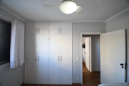 Apartamento à venda com 88m², 2 quartos e 1 vagaQuarto 2