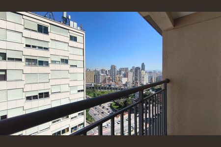 Apartamento para alugar com 28m², 1 quarto e sem vagaVaranda