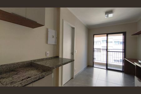 Sala/Cozinha de apartamento para alugar com 1 quarto, 28m² em Liberdade, São Paulo