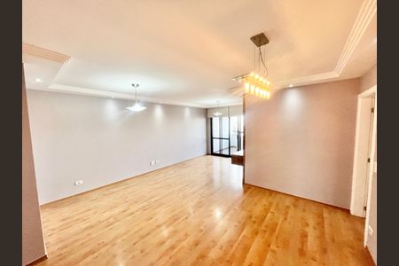 Apartamento para alugar com 115m², 3 quartos e 2 vagasSala