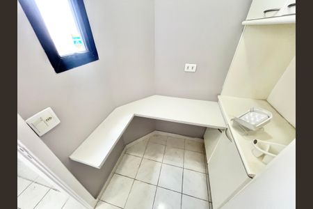 Apartamento para alugar com 115m², 3 quartos e 2 vagasQuarto de Serviço