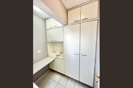 Apartamento para alugar com 115m², 3 quartos e 2 vagasQuarto de Serviço