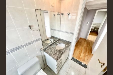 Apartamento para alugar com 115m², 3 quartos e 2 vagasBanheiro