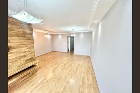 Sala de apartamento para alugar com 3 quartos, 115m² em Vila Pauliceia, São Paulo