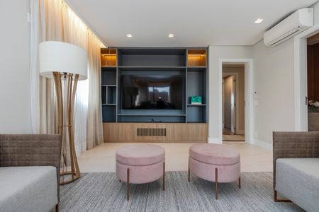 Apartamento à venda com 192m², 2 quartos e 4 vagasSala