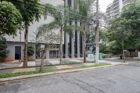 Apartamento à venda com 192m², 2 quartos e 4 vagasFachada