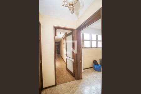 Corredor de apartamento à venda com 4 quartos, 156m² em Farroupilha, Porto Alegre