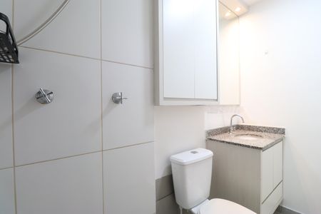 Apartamento à venda com 65m², 2 quartos e 1 vagaBanheiro Social
