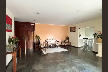 Apartamento à venda com 30m², 1 quarto e 1 vagaHall social