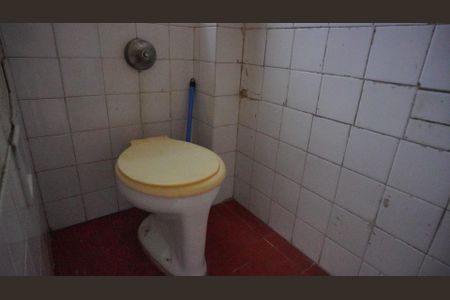 Apartamento à venda com 68m², 2 quartos e sem vagaBanheiro 2