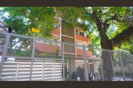 Apartamento à venda com 68m², 2 quartos e sem vagaFachada do Prédio