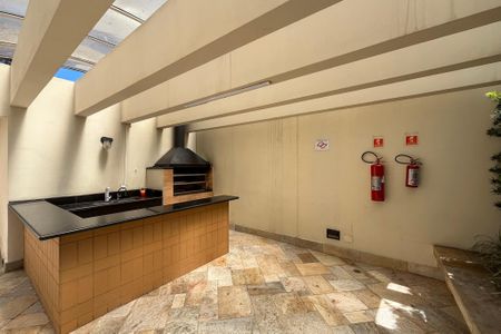 Apartamento à venda com 126m², 3 quartos e 3 vagasCHurrasqueira