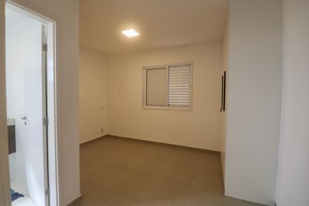 Suíte de apartamento para alugar com 2 quartos, 72m² em Parque Enseada, Guarujá