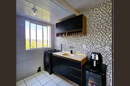 Cozinha de apartamento para alugar com 2 quartos, 45m² em Vila Nova, Porto Alegre