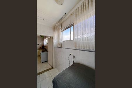 Apartamento à venda com 82m², 2 quartos e 1 vagaÁrea de Serviço