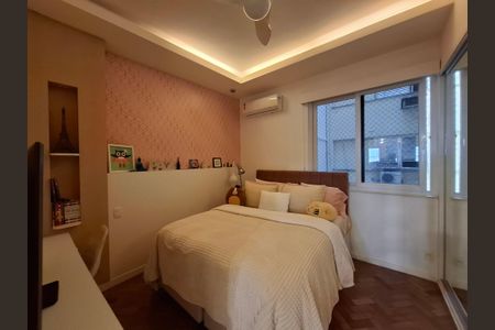 Apartamento à venda com 130m², 2 quartos e sem vagaSuíte 