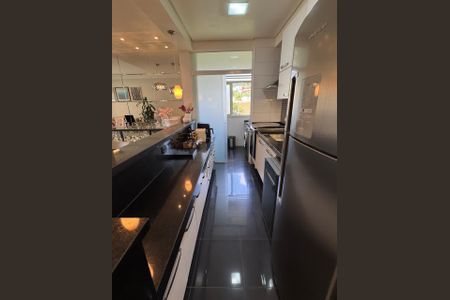 Cozinha de apartamento à venda com 2 quartos, 100m² em Tamboré, Santana de Parnaíba