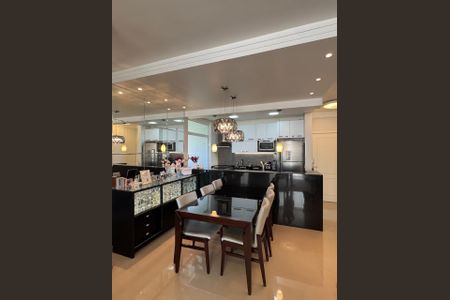 Sala de apartamento à venda com 2 quartos, 100m² em Tamboré, Santana de Parnaíba