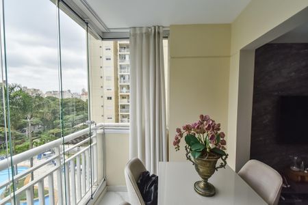Varanda de apartamento à venda com 2 quartos, 65m² em Liberdade, São Paulo
