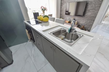 Apartamento à venda com 65m², 2 quartos e 1 vagaCozinha