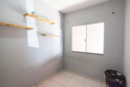 Casa para alugar com 100m², 2 quartos e 1 vagaQuarto 