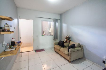 Sala de casa para alugar com 2 quartos, 100m² em Shopping Park, Uberlândia