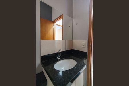 Casa para alugar com 100m², 2 quartos e 1 vagaBanheiro Social