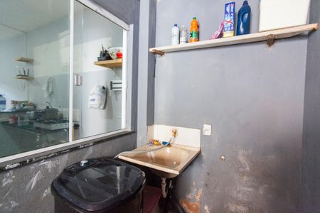 Casa para alugar com 100m², 2 quartos e 1 vagaÁrea de Serviço