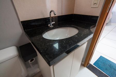 Casa para alugar com 100m², 2 quartos e 1 vagaBanheiro Social