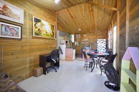 Sala de casa para alugar com 1 quarto, 36m² em São João do Rio Vermelho, Florianópolis