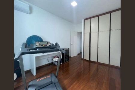 Casa à venda com 360m², 5 quartos e 4 vagasQuarto
